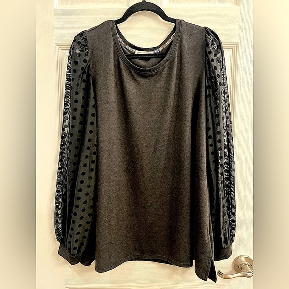 2x black sweater with mesh polkadot sleeves like new - Picture 1 of 4